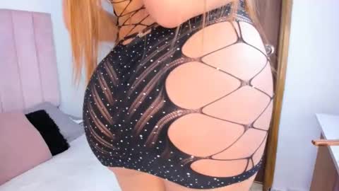 Mara  online show from 12/31/24, 06:57