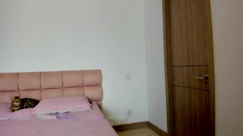 mara modelo independiente online show from 05/10/26, 06:46