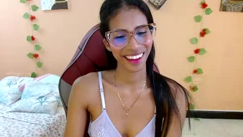 Mara 3 online show from 05/04/26, 01:07