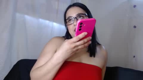 maraa_lee online show from 01/15/26, 08:34