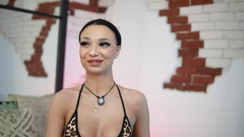 Snapshot of maraciel chatting on 04/28/26, 08:47 Mara online show from 04/28/26, 08:47
