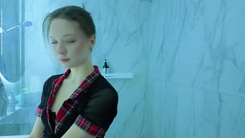 Mary online show from 03/28/26, 05:34