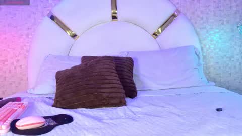 marcela_rojas online show from 10/05/25, 11:41