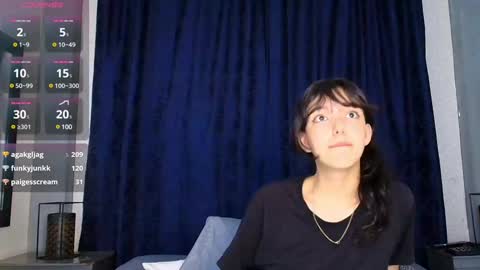 Snapshot of marcelaa_fox chatting on 12/20/24, 05:36 Marcela online show from 12/20/24, 05:36