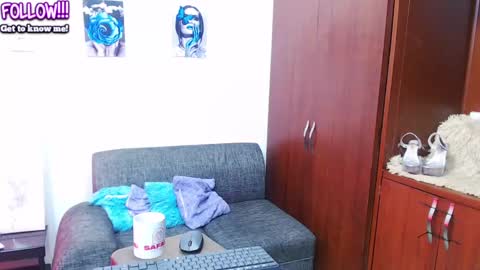 Snapshot of marcelagreyy chatting on 09/12/25, 09:37 MARCELA  online show from 09/12/25, 09:37