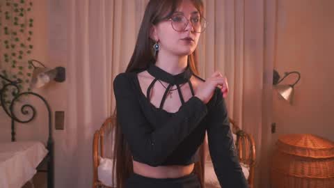 Eva online show from 04/20/26, 02:20