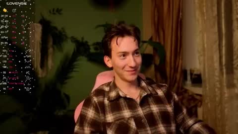 Snapshot of marceline_meow chatting on 02/08/26, 03:26 John online show from 02/08/26, 03:26