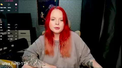 Snapshot of marcelinepeach chatting on 07/24/26, 06:39 Sara online show from 07/24/26, 06:39