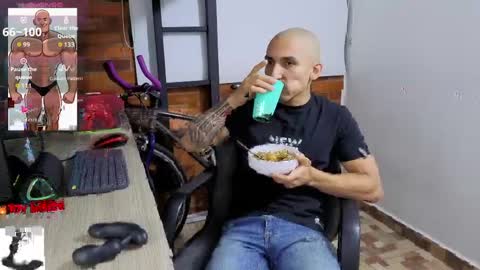 Marck  Independent model  online show from 04/17/26, 02:36