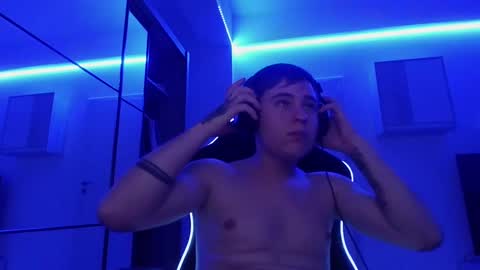 Markos online show from 02/04/25, 02:28