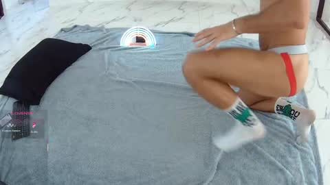 silas online show from 10/07/25, 07:16