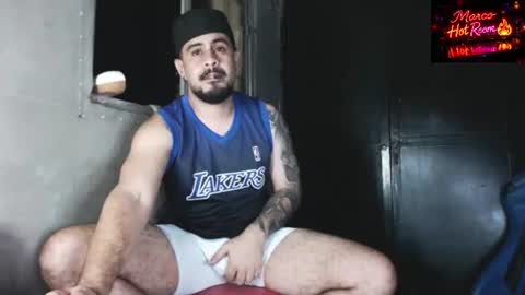 Snapshot of marco_aure chatting on 06/11/26, 01:38 marco_aure online show from 06/11/26, 01:38