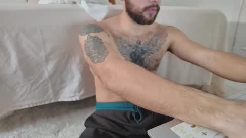 Snapshot of marco_parola chatting on 12/15/25, 09:24 marco_parola online show from 12/15/25, 09:24