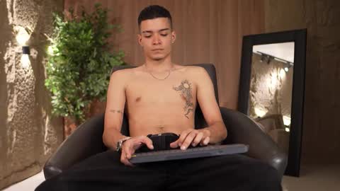 Snapshot of marcoyethan chatting on 02/09/26, 07:40 Marco and Ethan online show from 02/09/26, 07:40