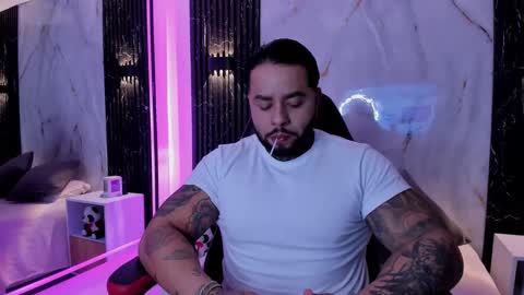 Marcus online show from 10/14/25, 01:17