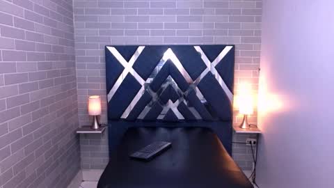 marcus hans online show from 11/19/25, 06:52