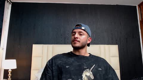 marcus_lafourt online show from 02/01/25, 03:08