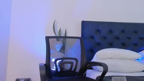 marcus_moreno online show from 03/13/26, 08:04