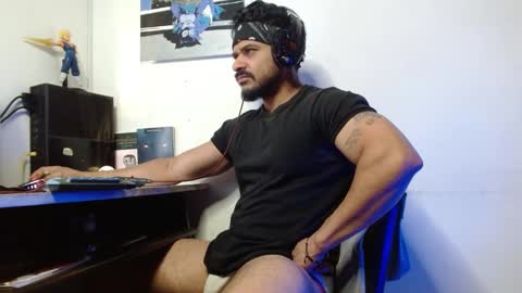 Snapshot of marcus_phoenix chatting on 02/17/25, 02:20 Marcus online show from 02/17/25, 02:20