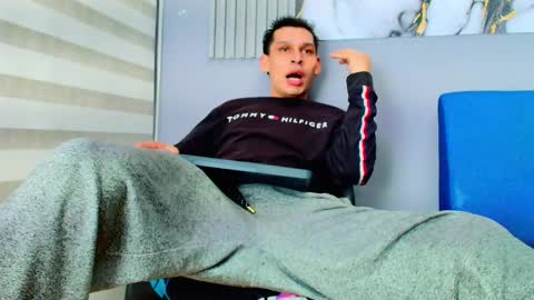 Snapshot of marcus_smithh chatting on 10/17/25, 09:12 marcus_smithh online show from 10/17/25, 09:12