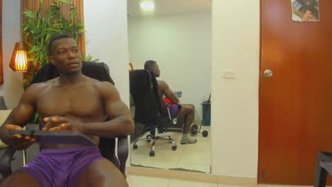 Marcusssss online show from 02/06/25, 05:51