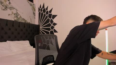 Marcus online show from 04/03/26, 01:31