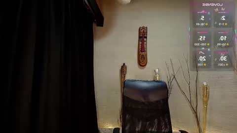 Snapshot of marcusrain_ chatting on 11/02/25, 08:00 Marcus online show from 11/02/25, 08:00