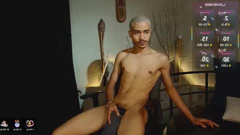 Snapshot of marcusrain_ chatting on 11/07/25, 09:04 Marcus online show from 11/07/25, 09:04