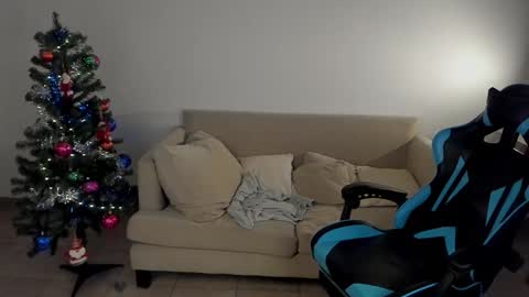 Snapshot of marcussmit chatting on 12/11/24, 12:44 Marcus online show from 12/11/24, 12:44