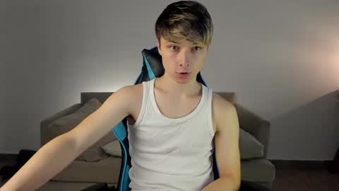 Snapshot of marcussmit chatting on 01/31/25, 08:54 Marcus online show from 01/31/25, 08:54