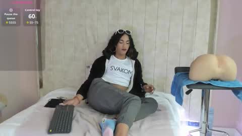 marfilastrom online show from 09/24/25, 08:34