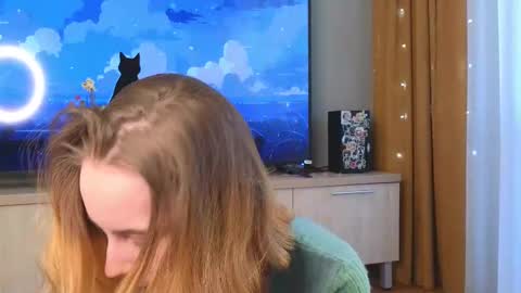 Snapshot of margareata chatting on 02/25/25, 06:58 - Alisa online show from 02/25/25, 06:58