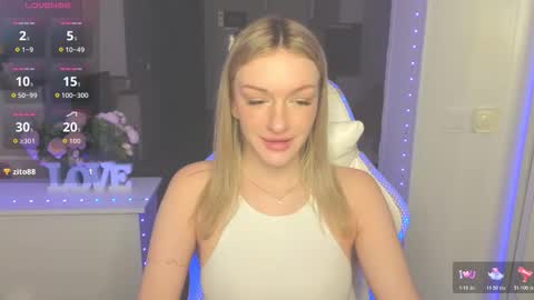 Snapshot of margaretsweet1 chatting on 11/02/25, 01:08 Margaret online show from 11/02/25, 01:08