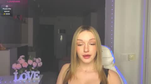 Snapshot of margaretsweet1 chatting on 11/30/25, 12:14 Margaret online show from 11/30/25, 12:14