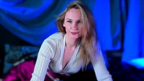 margaux_corsets6641000 online show from 12/26/24, 09:22