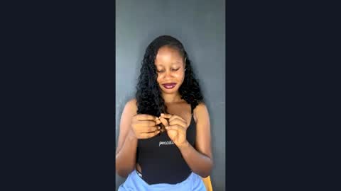 Naya online show from 04/22/26, 01:56