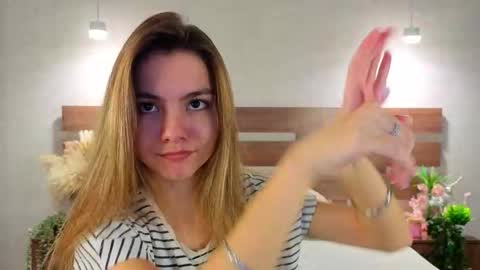 Snapshot of margiedavidson chatting on 02/12/26, 08:42 Call me Margie33 online show from 02/12/26, 08:42