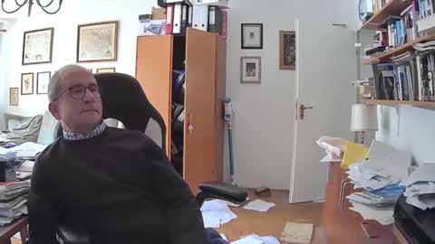 Snapshot of marginalie chatting on 03/06/25, 10:30 marginalie online show from 03/06/25, 10:30