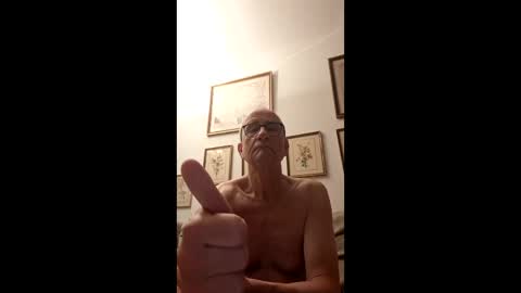 marginalie online show from 02/15/26, 04:31