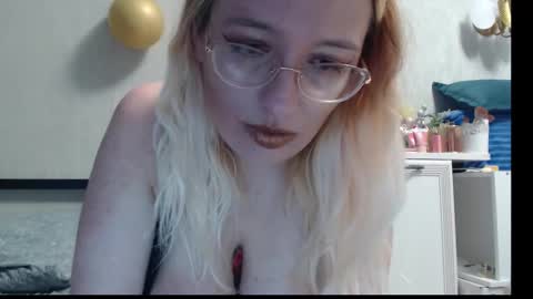 margo_shine online show from 03/26/26, 02:22