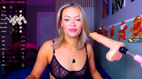 Snapshot of margohotty chatting on 12/25/24, 03:40 Margo for you   online show from 12/25/24, 03:40