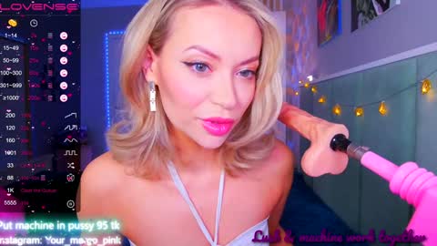 Snapshot of margohotty chatting on 01/20/25, 05:37 Margo for you   online show from 01/20/25, 05:37