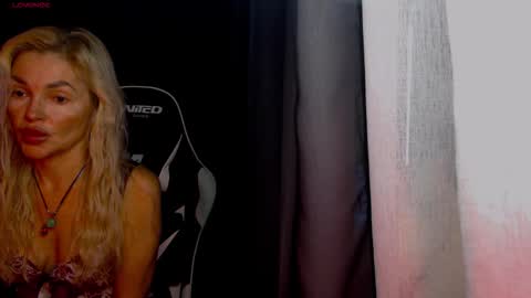 Margoo online show from 12/04/25, 02:54