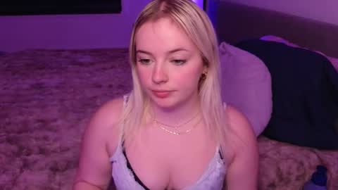 margot_robbie7 online show from 01/08/26, 12:35