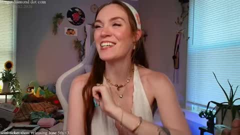 Snapshot of margotdiamond chatting on 06/02/26, 10:56 online show from 06/02/26, 10:56