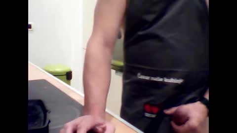 Snapshot of mari08972 chatting on 01/08/25, 05:48 mari08972 online show from 01/08/25, 05:48