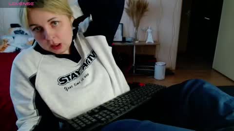 Mari online show from 02/10/26, 06:28