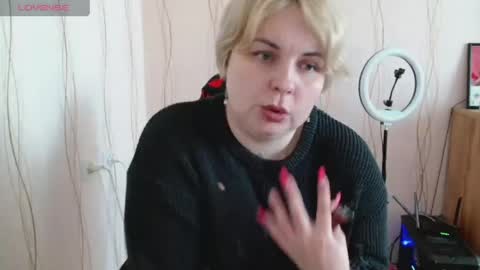 Mari online show from 03/30/26, 07:42