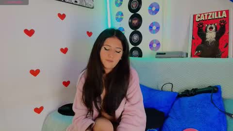 mari_mar69 online show from 02/22/26, 11:42