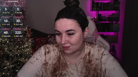 Snapshot of mari_moore7 chatting on 12/26/24, 06:52 mari moore online show from 12/26/24, 06:52